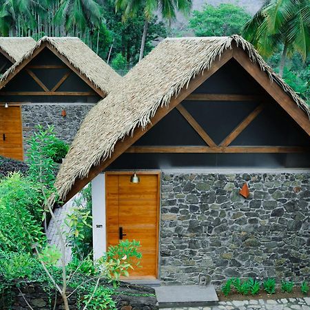 Maayaa Riverside Villa By Kpm Tripenta Attappādi المظهر الخارجي الصورة